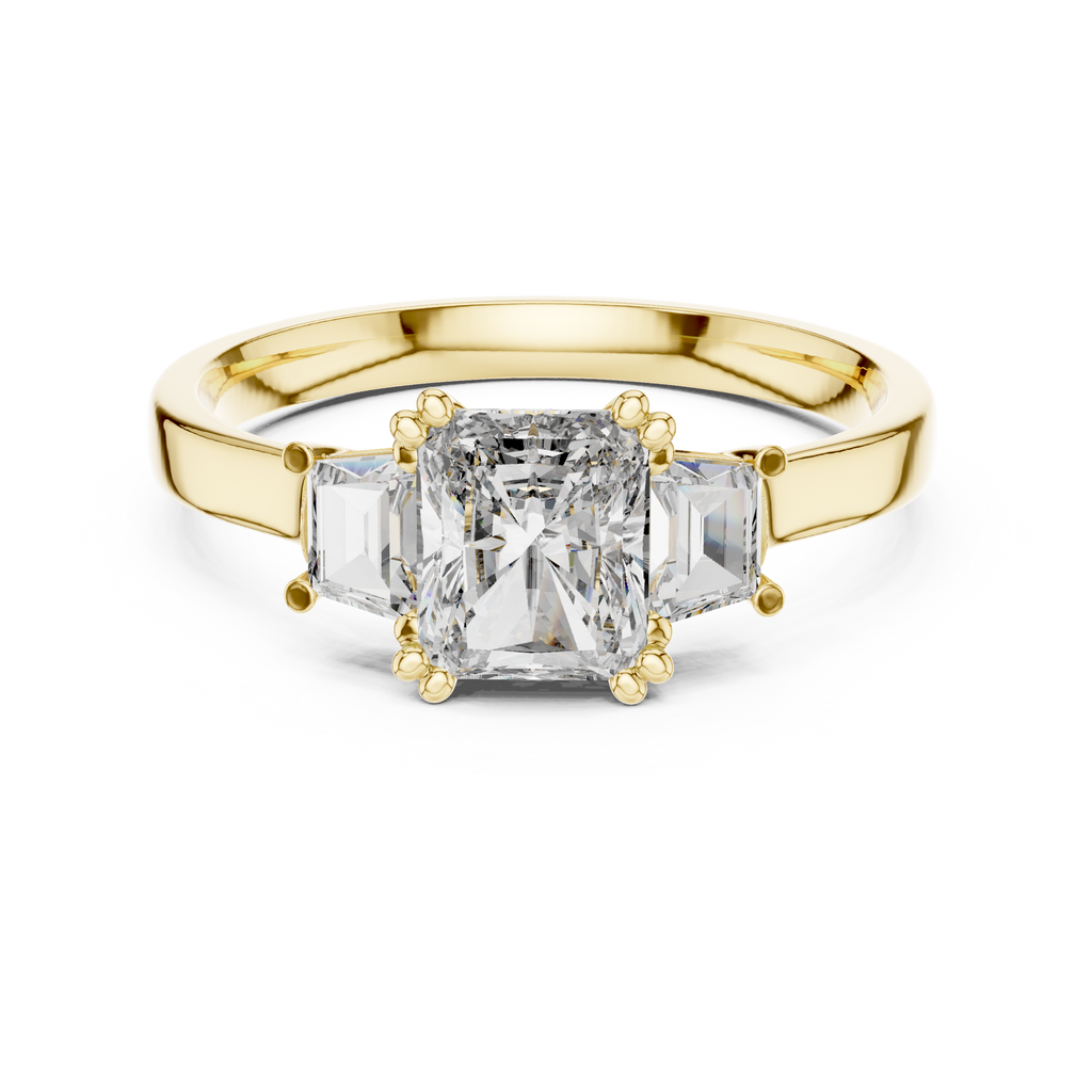 Elegant Gold Emerald Diamond Ring