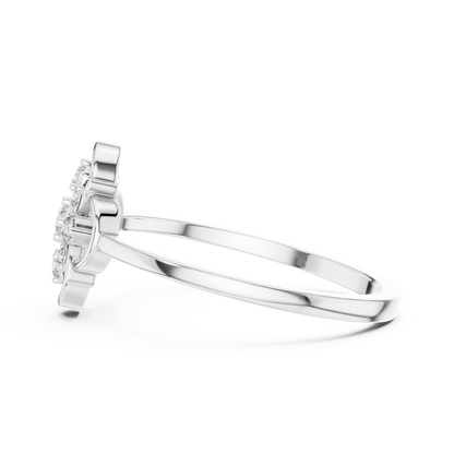 Luxury Women's Diamond Flower Halo Ring, Elegant Floral Cluster Statement Design.