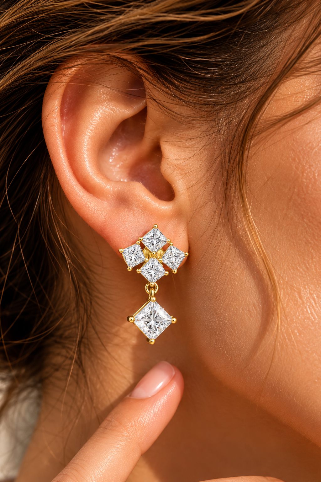 Luxuriöse Diamant-Creolen für Damen