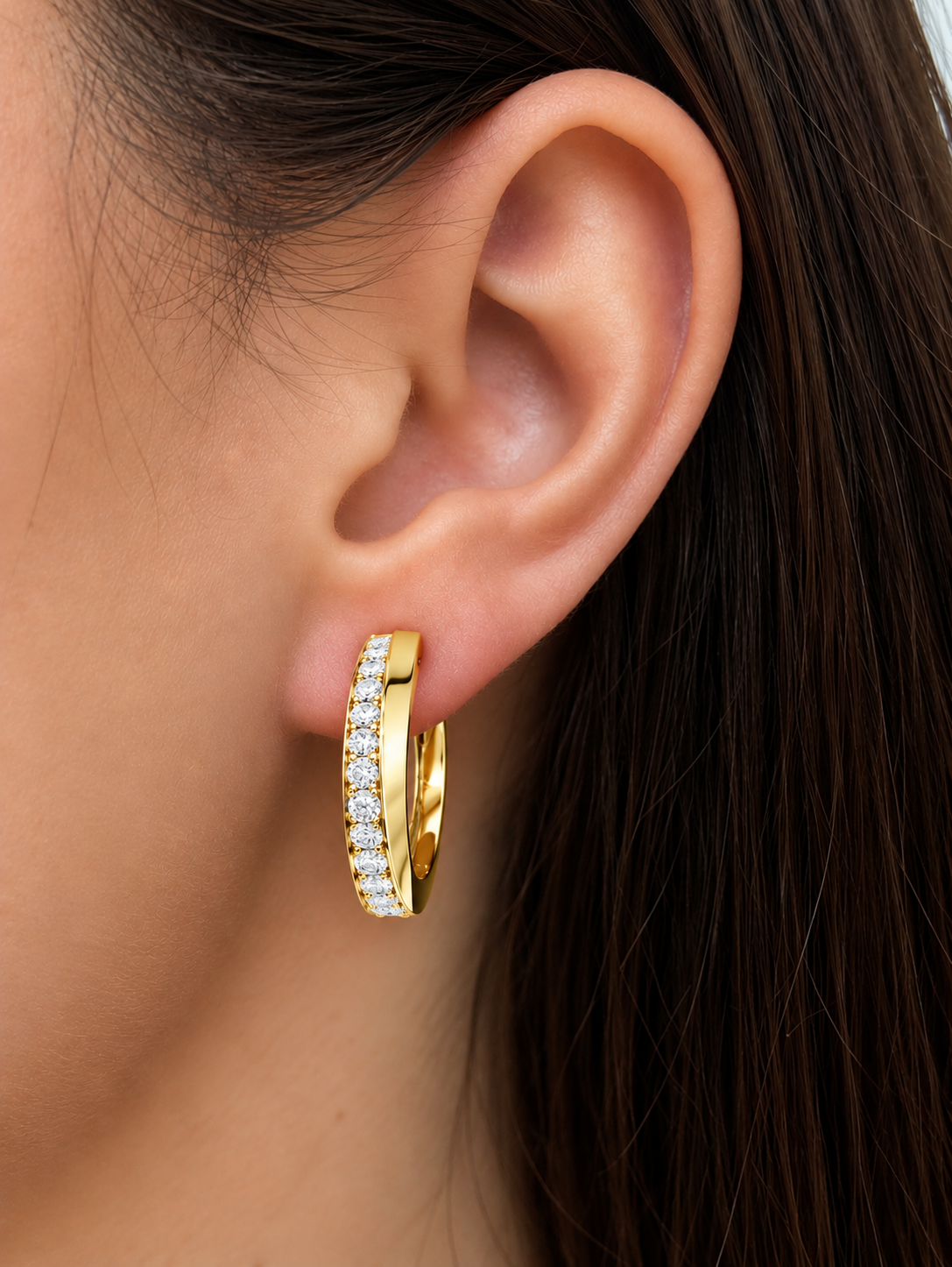 Bellara Slim Pavé Curve Lab Grown Diamond Hoop Earrings