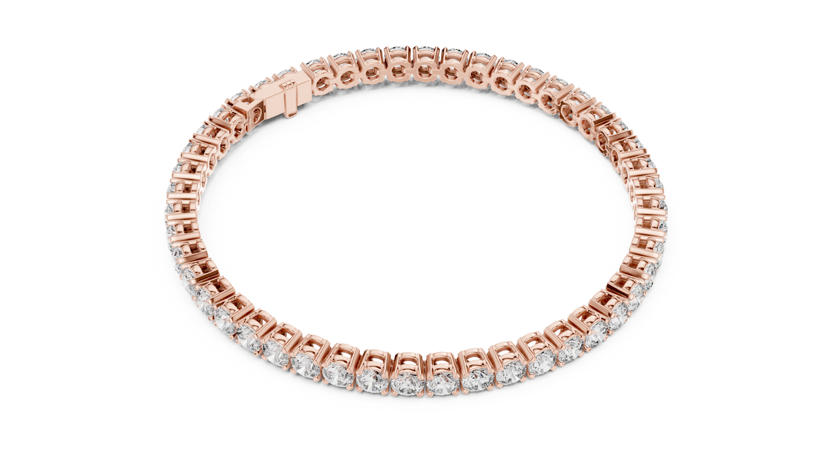 The Ultimate Sparkle: IGI Certified Round-Cut Halo Ring