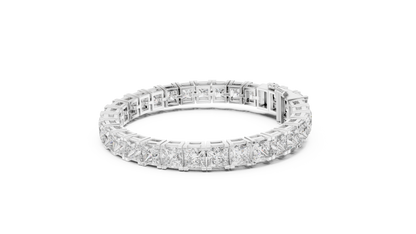 Princess-Cut Diamond Bracelet – Luxury Sparkle.