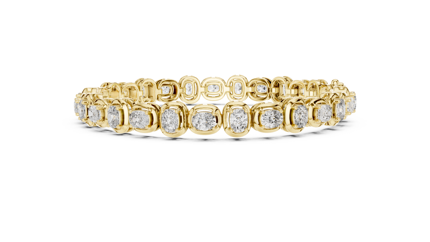 Luxe Cushion-Cut Diamond Tennis Bracelet