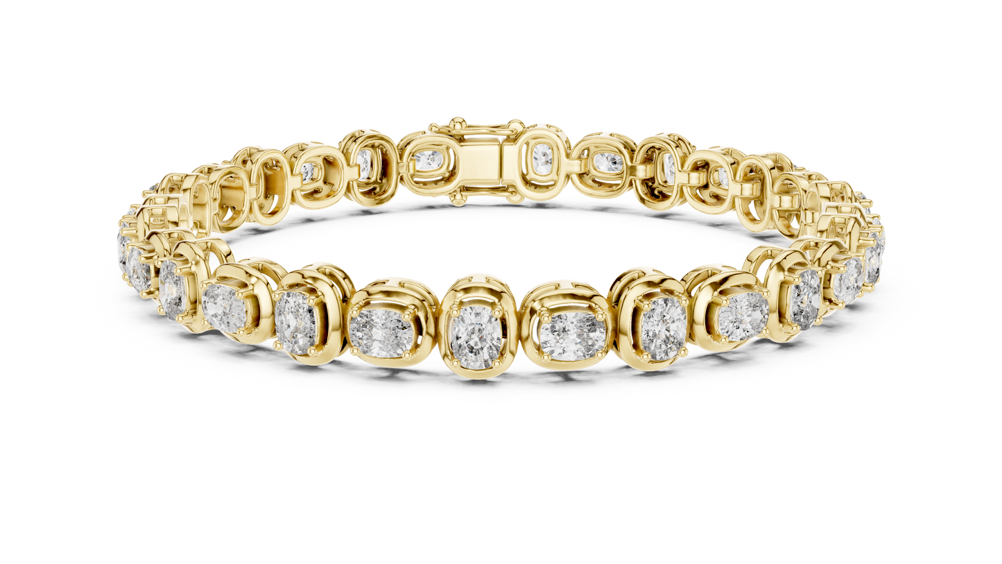 Luxe Cushion-Cut Diamond Tennis Bracelet