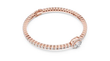 Center Glow Diamond Bracelet – Elegant Halo Style