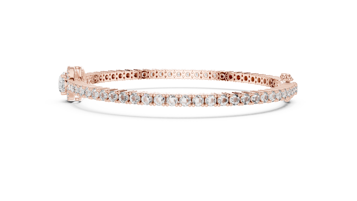 Center Glow Diamond Bracelet – Elegant Halo Style
