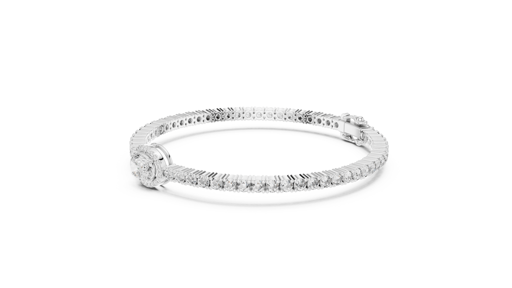 Center Glow Diamond Bracelet – Elegant Halo Style