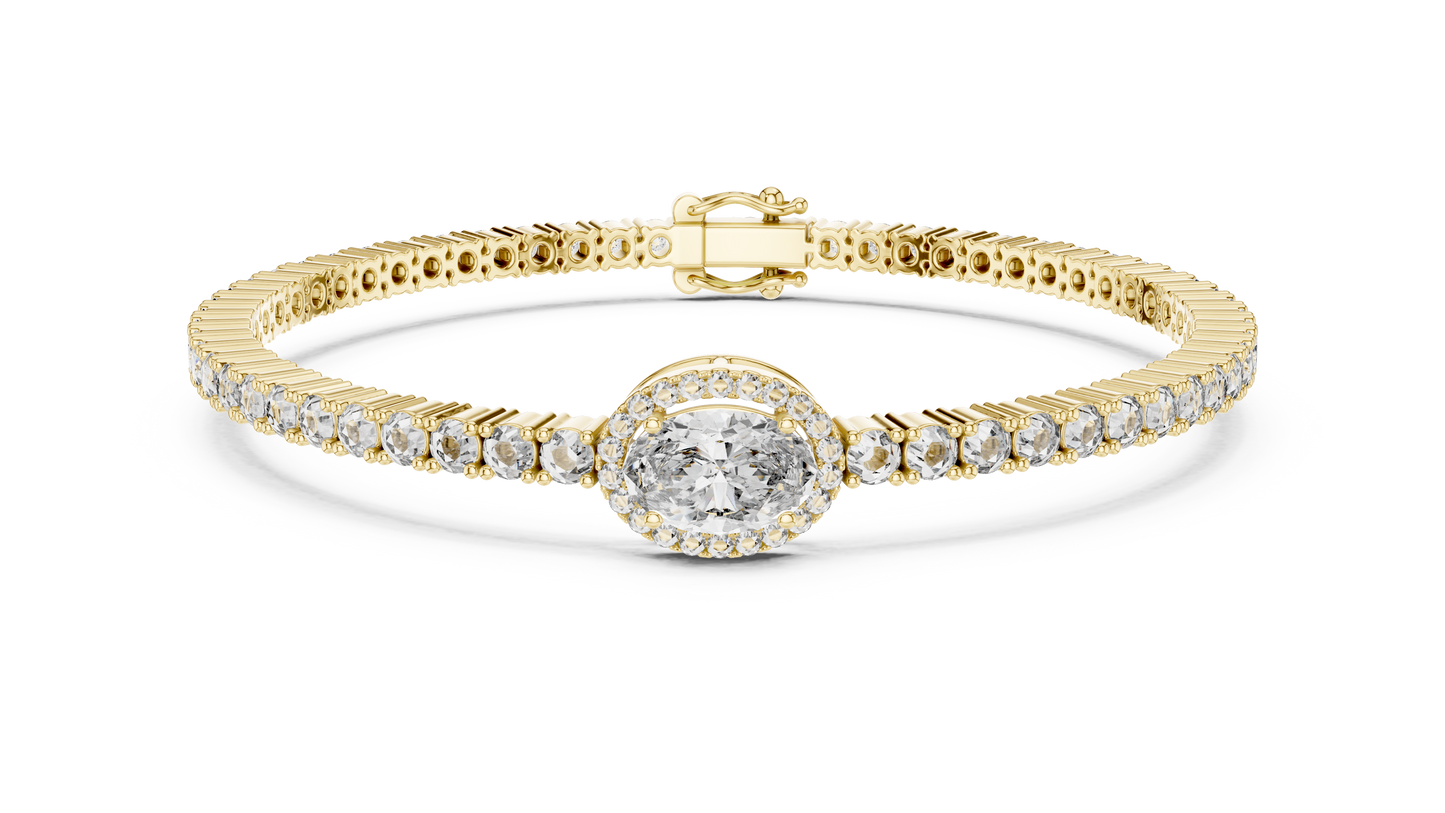 Center Glow Diamond Bracelet – Elegant Halo Style