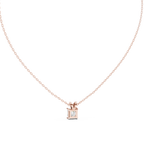 Klassischer quadratischer Diamantanhänger mit minimalistischer Krappenfassung