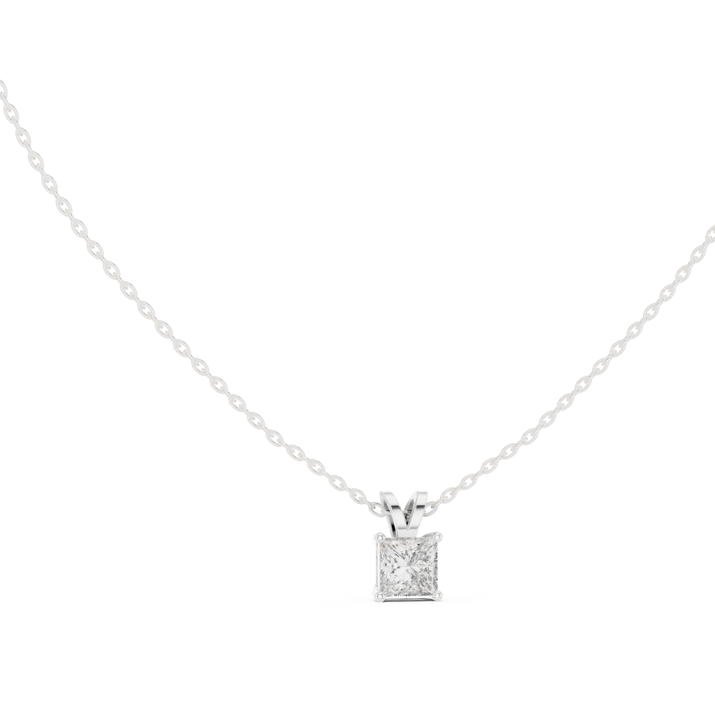 Klassischer quadratischer Diamantanhänger mit minimalistischer Krappenfassung