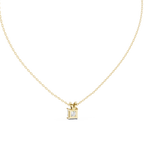 Klassischer quadratischer Diamantanhänger mit minimalistischer Krappenfassung