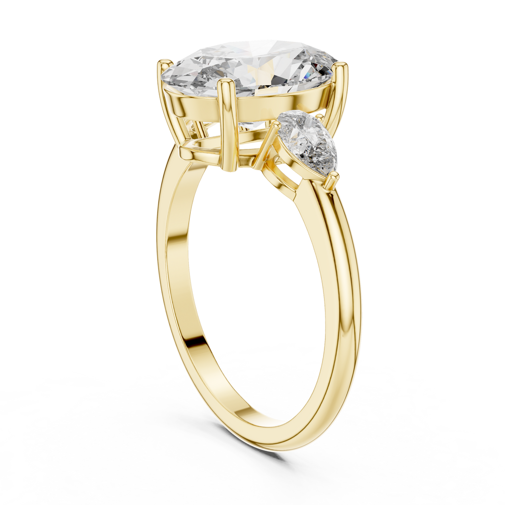 Oval Cut Diamond Statement Ring – Premium Gold Jewelry.