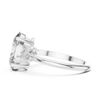 Oval Cut Diamond Statement Ring – Premium Gold Jewelry.