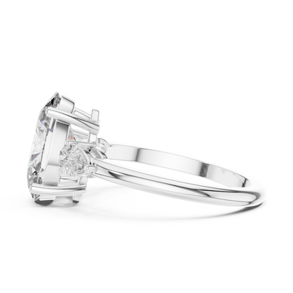 Oval Cut Diamond Statement Ring – Premium Gold Jewelry.