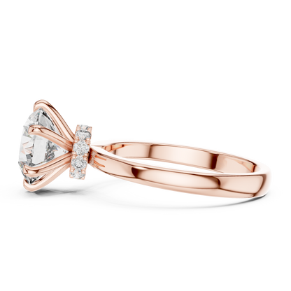 Round Cut Diamond Ring – Elegant Luxury Engagement Ring