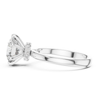 Round Cut Diamond Ring – Elegant Luxury Engagement Ring