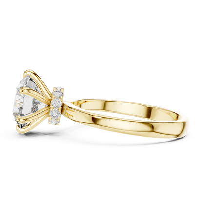 Round Cut Diamond Ring – Elegant Luxury Engagement Ring