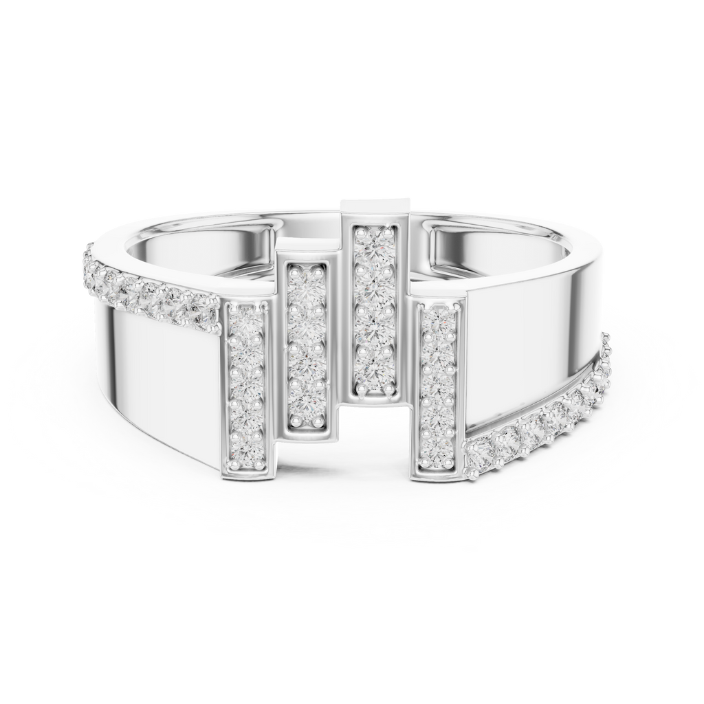 Classic Diamond Gold Ring – Elegant Luxury Band