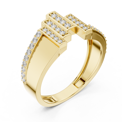 Classic Diamond Gold Ring – Elegant Luxury Band