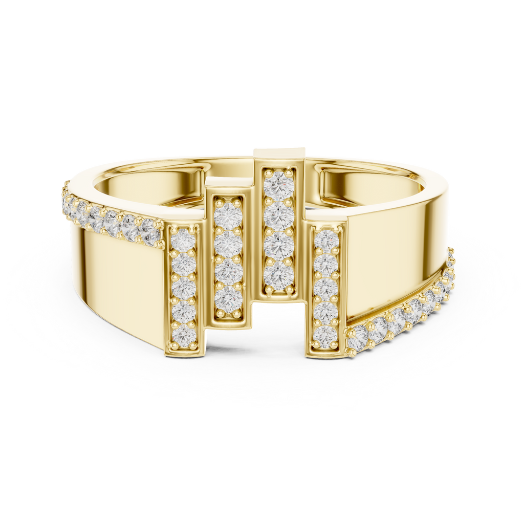 Classic Diamond Gold Ring – Elegant Luxury Band
