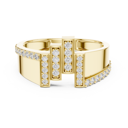 Classic Diamond Gold Ring – Elegant Luxury Band