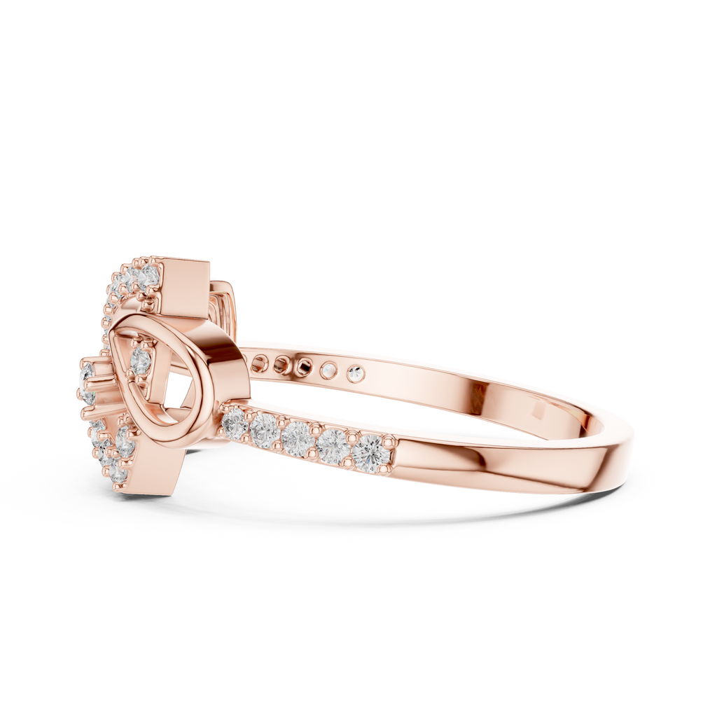 Graceful Twist Diamond Designer Ring