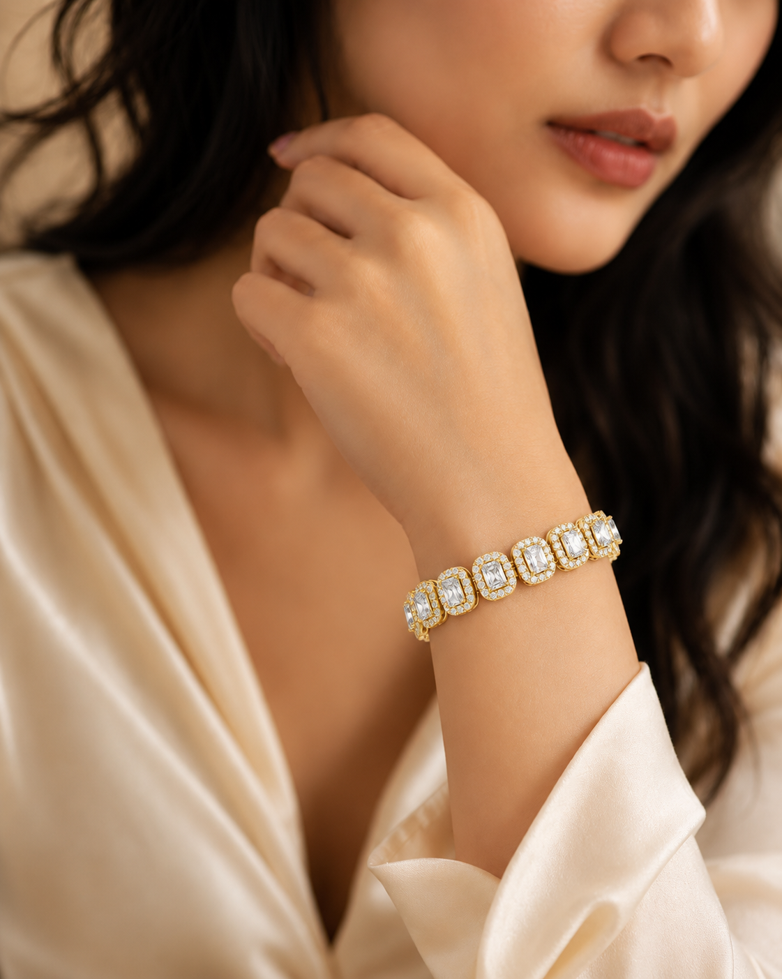 Aureola Radiant Cut Halo Lab Grown Diamond Link Bracelet