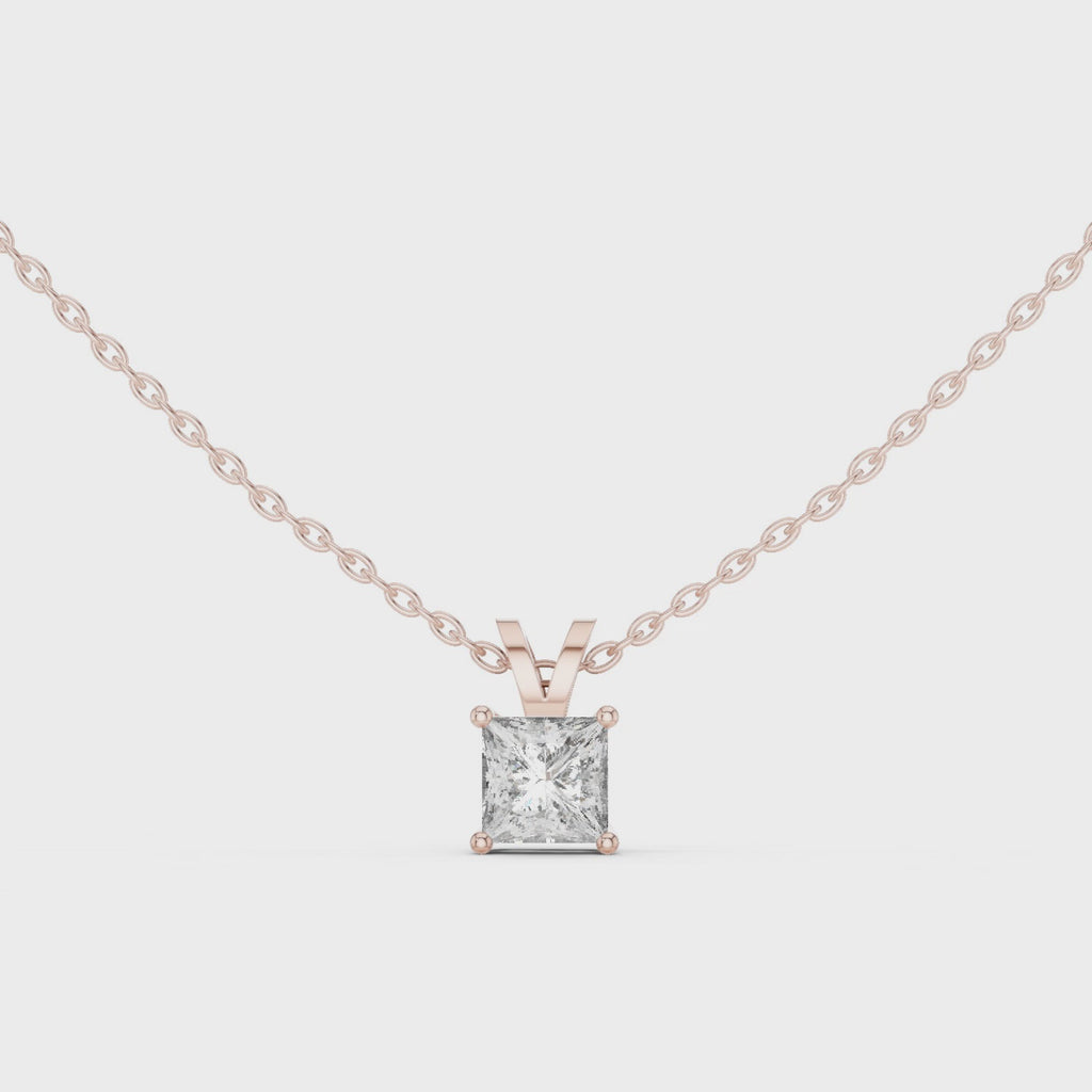 Klassischer quadratischer Diamantanhänger mit minimalistischer Krappenfassung