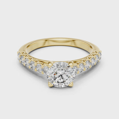 Classic Solitaire Diamond Ring – Timeless Gold Engagement Band.
